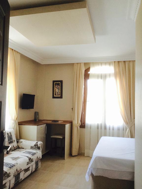 Golden Stone Butik Otel Чешме Номер фото