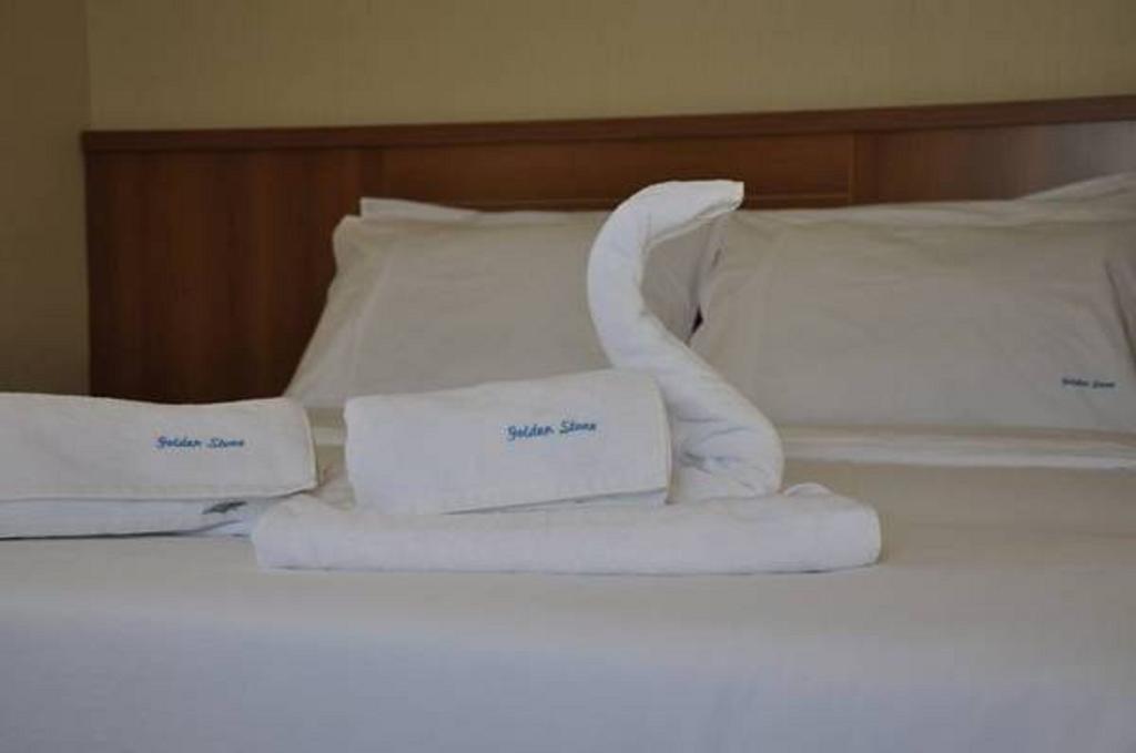 Golden Stone Butik Otel Чешме Номер фото